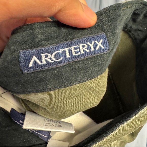 Vintage Arc'teryx Olive Green Utility Hiking Travel Outdoor Pants Size 34 - Picture 14 of 16